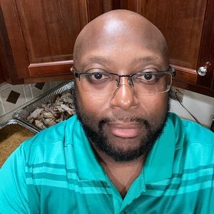 Meet your Posher, Jason